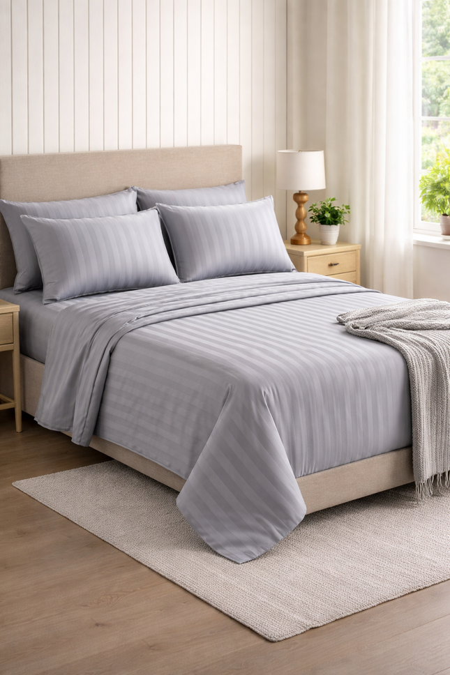 Queen Size 100% Cotton Bed Sheet Set – 4 Piece, 1000 Thread Count, Deep Pocket 17inch, All-Around Elastic with Corner Straps