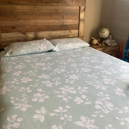 100% Cotton Floral Bed Sheet Set – Queen Size | 150 Thread Count Lightweight Bedding | 4 Corner Elastic Fitted Sheet