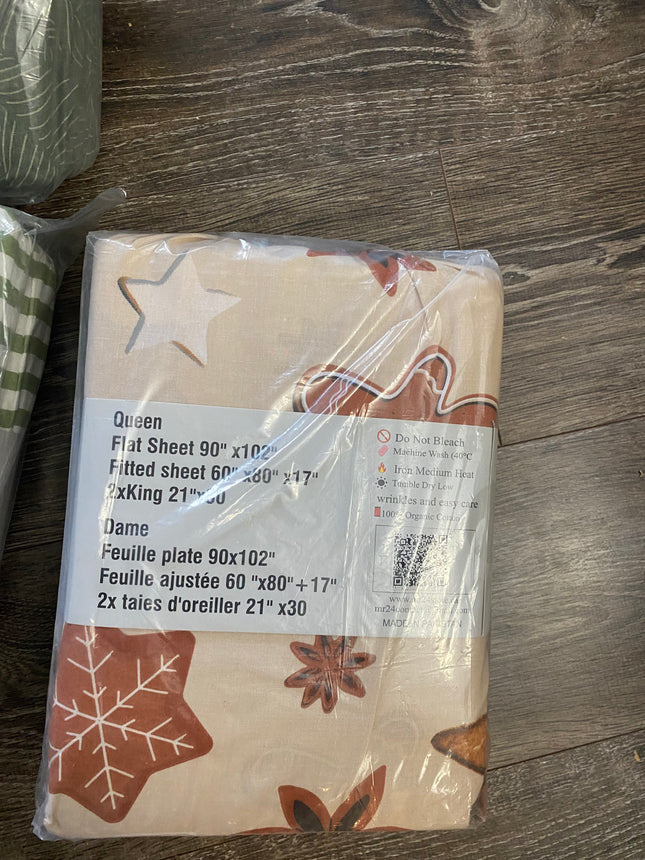 Queen Size 4-Piece 100% Organic Cotton Bedsheet Set - 400 Thread Count Winter Snowflake Star Pattern Bedding, Deep Pocket Fitted Sheet with All-Around Elastic, 2 Pillowcases